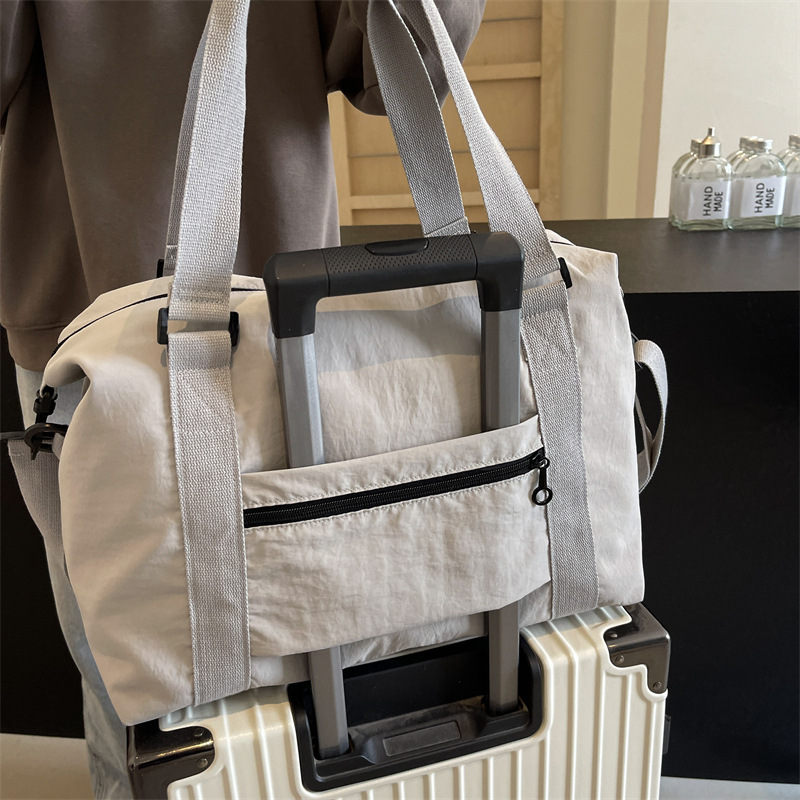 กระเป๋าเดินทาง, กระเป๋าว่ายน้ำ - Women Bags Coach บทวิจารณ์และราคา
