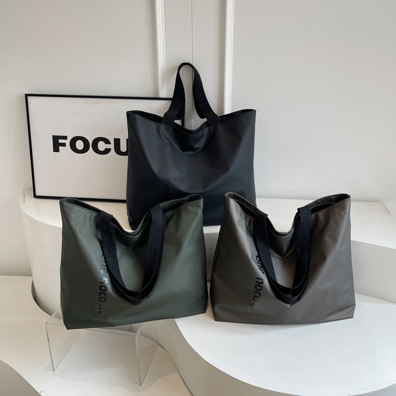 กระเป๋าเดินทาง, กระเป๋าว่ายน้ำ - Women Bags Coach บทวิจารณ์และราคา