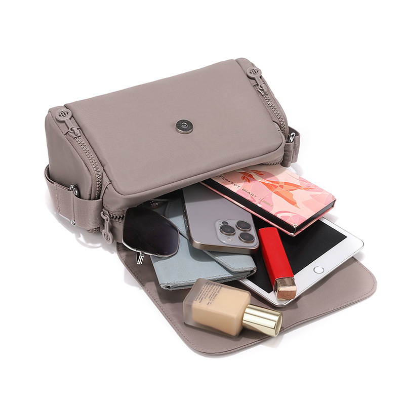 กระเป๋าไนลอนกันน้ำแบบใหม่, กระ - Women Bags New บทวิจารณ์และราคา